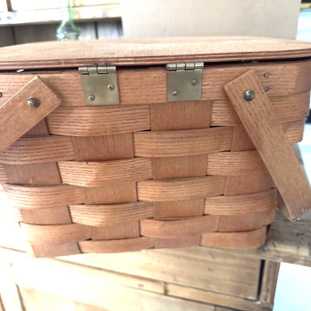 Peterboro Basket Co. Picnic Basket with Lid 13x13x8” - Picture 9 of 13